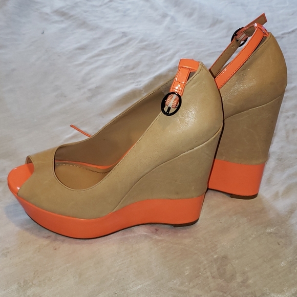 Jessica Simpson shoes - Picture 3 of 5